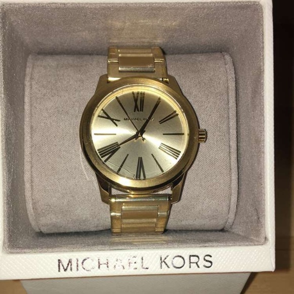 Mk watch